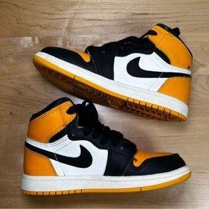 Jordan Boy's Air 1 Retro High OG size 13